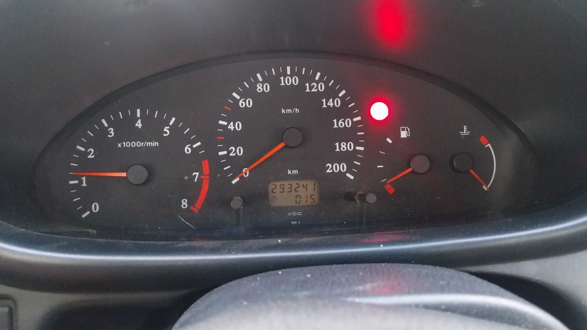 Nissan micra k11