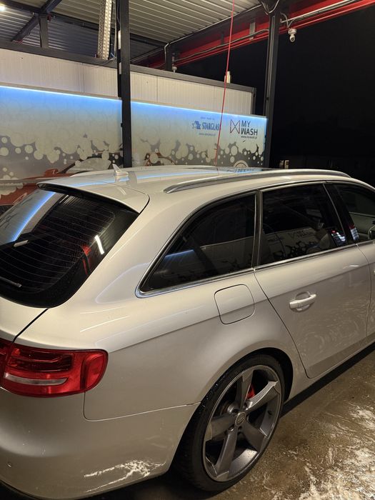 Audi A4B8 2.0TDI 143km