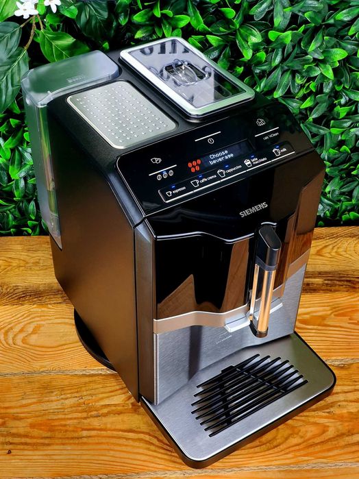 Prosty elegancki ekspres Siemens EQ.300 Extraklasse Jak nowy gwarancja