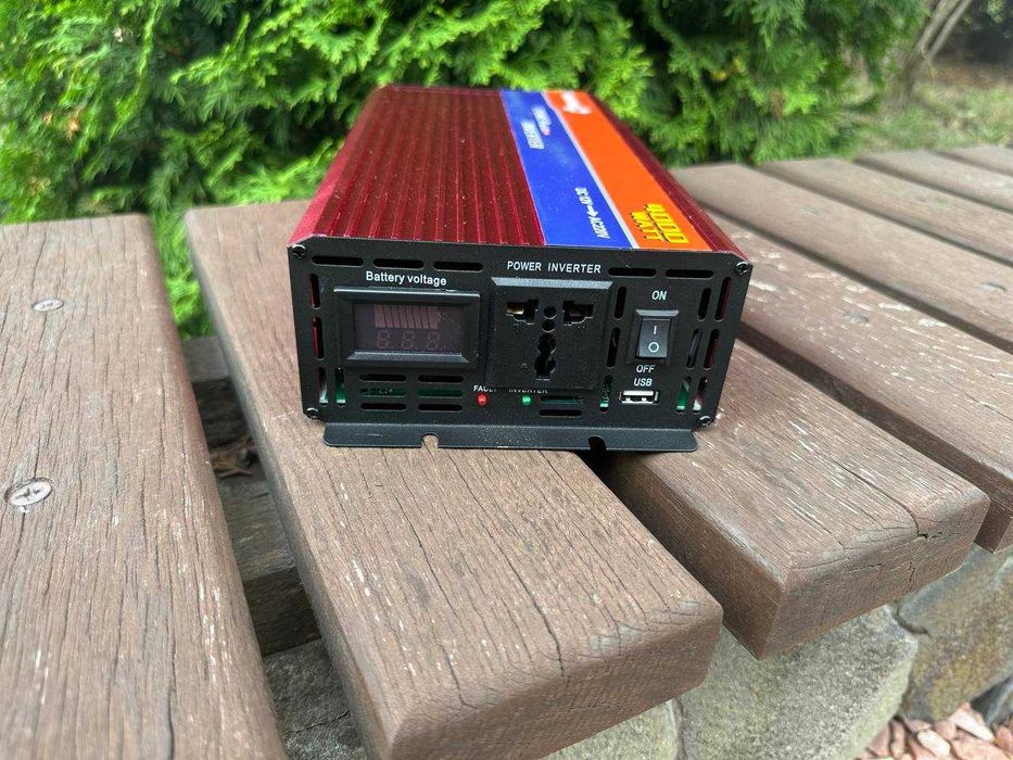 Инвертор Power Inverter 4000W Led 12V 220V Плавный пуск Перетворювач