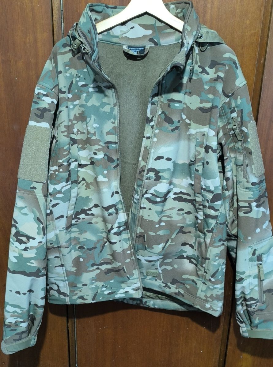 Куртка M-tac нова L