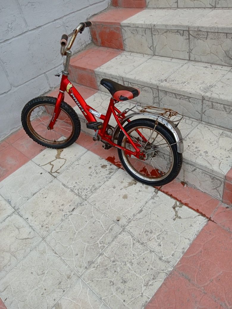 Продам велосипед дитячий Profi діаметр коліс 16
