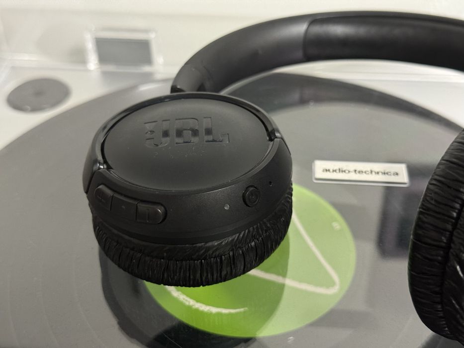 JBL 510BT    Słuchawki nauszne bezprzowodowe