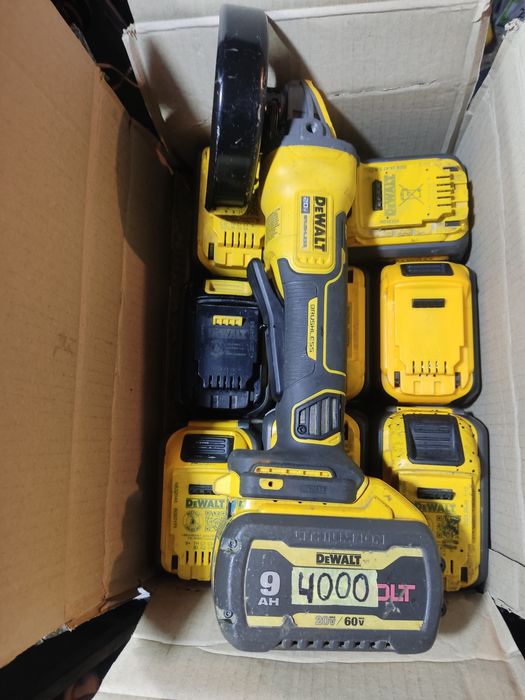 Безщіткова болгарка , DeWalt Flex VoltE DCG 416+акумулятор 6 ампер
