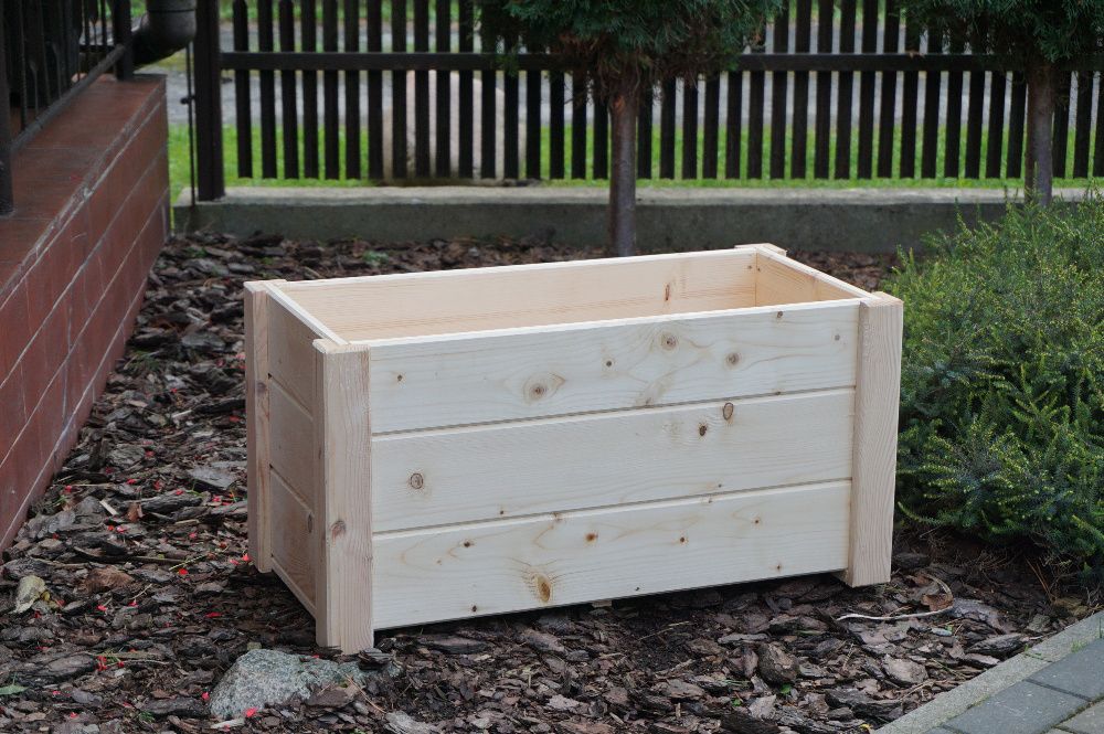 doniczki drewniane pod wymiar, donice, donica drewniana świerkowa