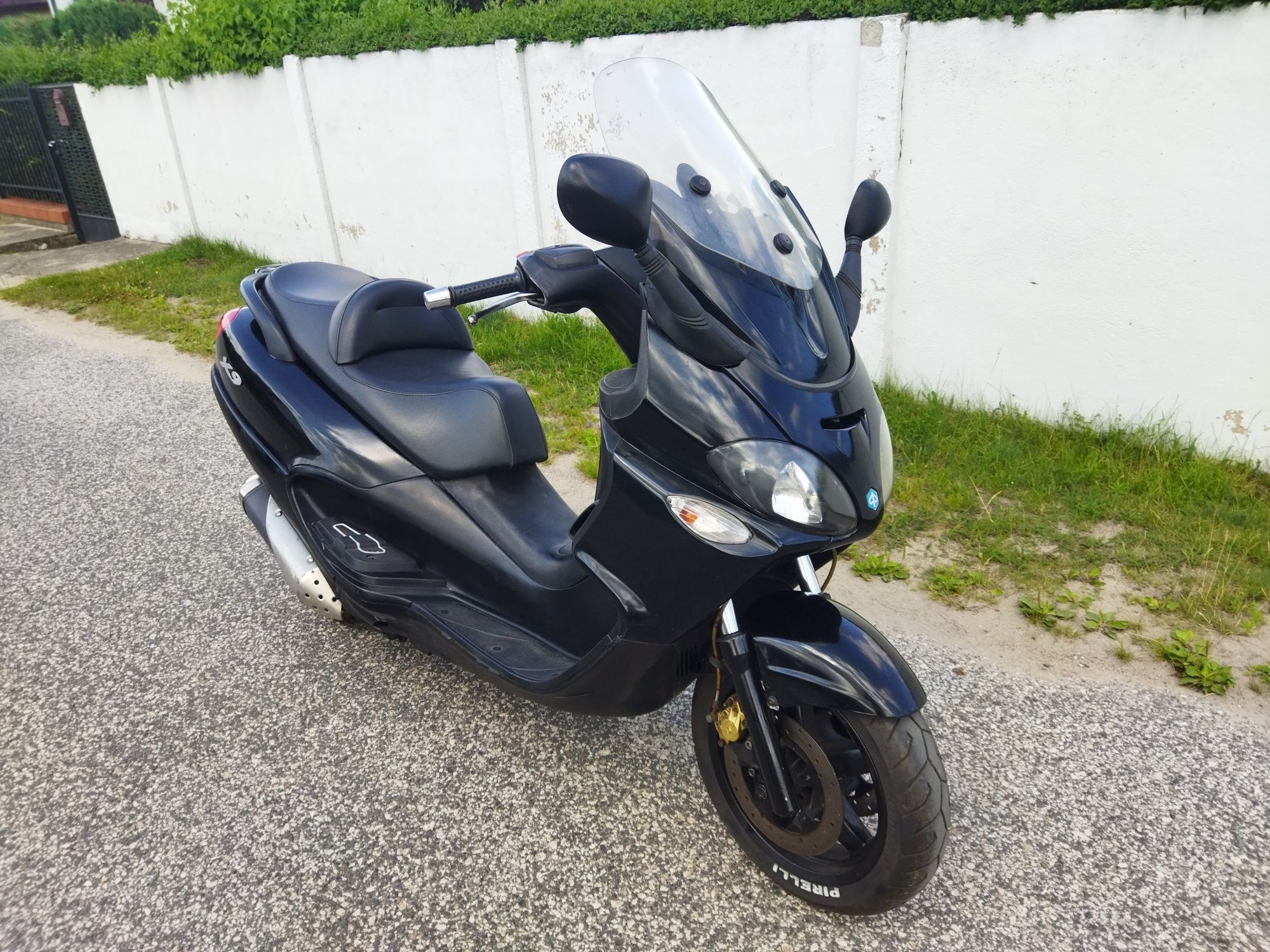 Piaggio X9 500 benzyna rok 2002