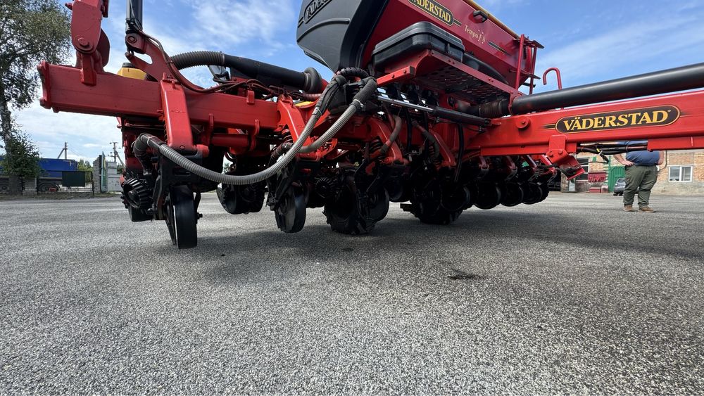 Vaderstad tempo T8 2017рік випуску