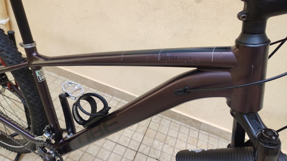 Bicicleta Cube Access Race 29