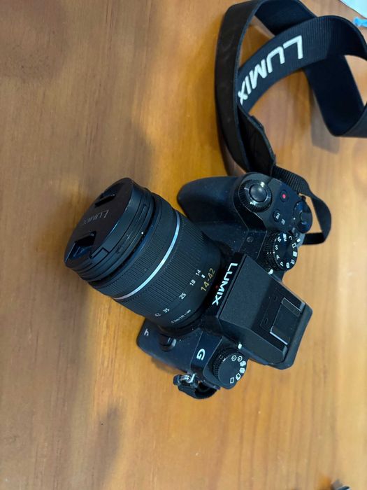 Máquina Fotográfica Panasonic DMC-G70KA - Como Nova