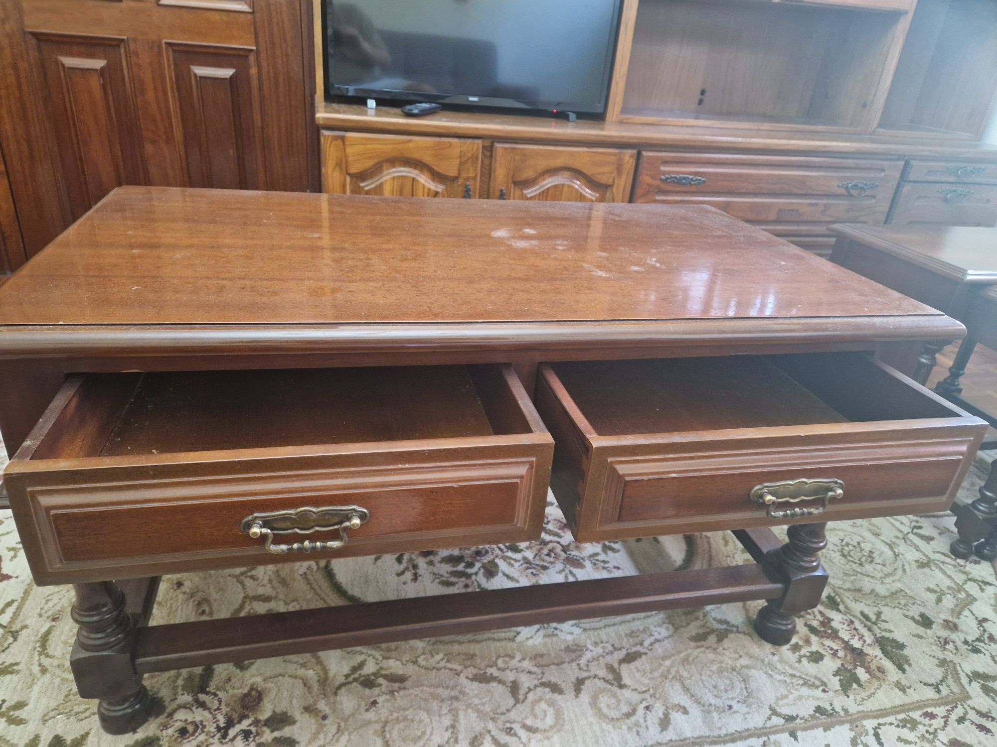 Mesa de centro e mesas de apoio