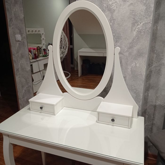 Toaletka Ikea Hemnes