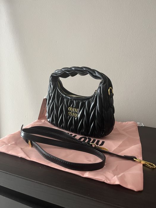 Torebka skórzana Miu Miu