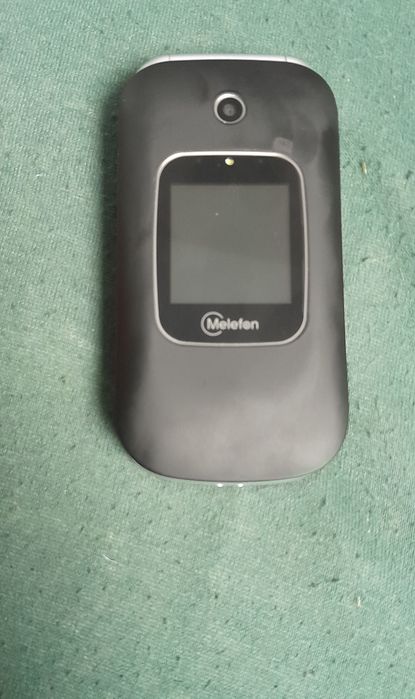 Telefon z klapką Melefon