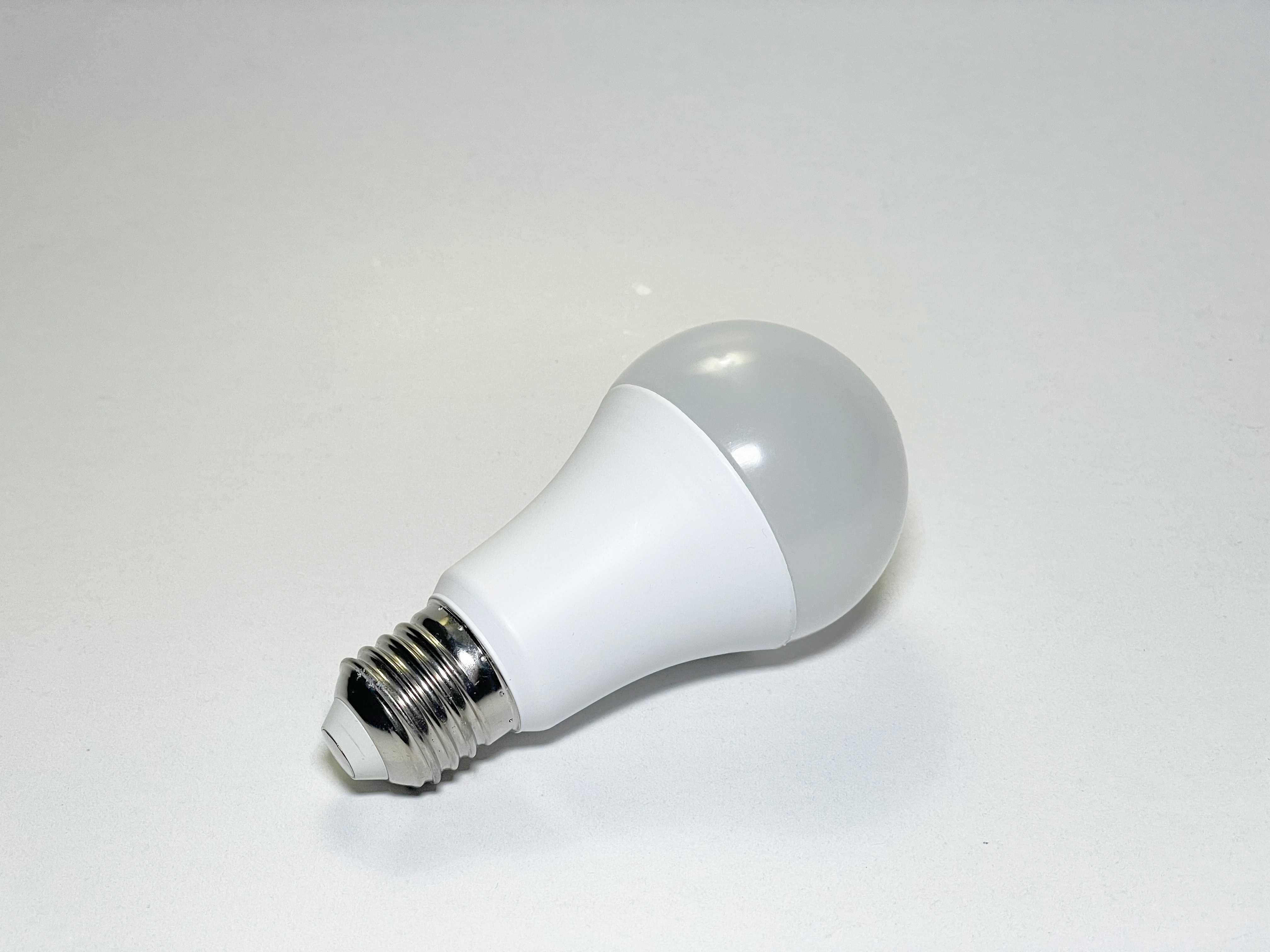 2 Lâmpadas LED Inteligente Wi-Fi RGB