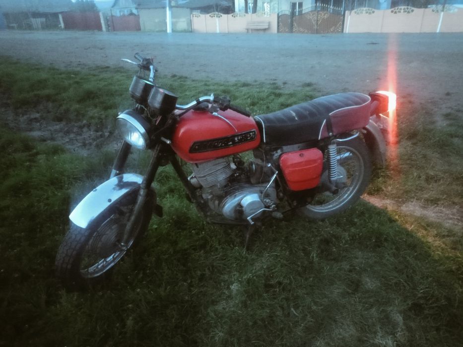 Иж планета 5 в хорошем состоянии