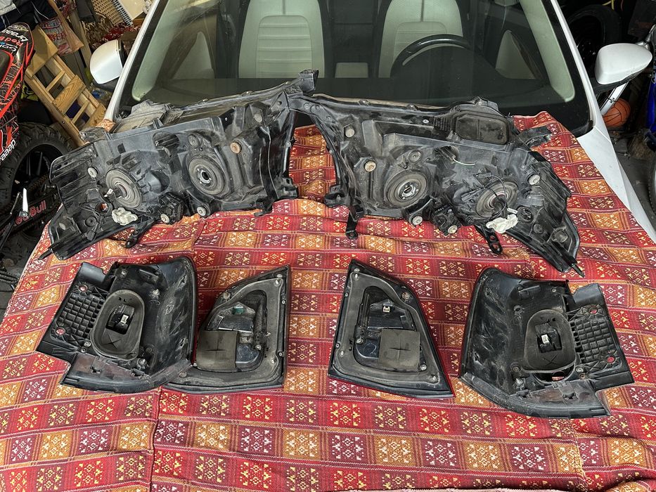 Ориг фары на Toyota LC 200