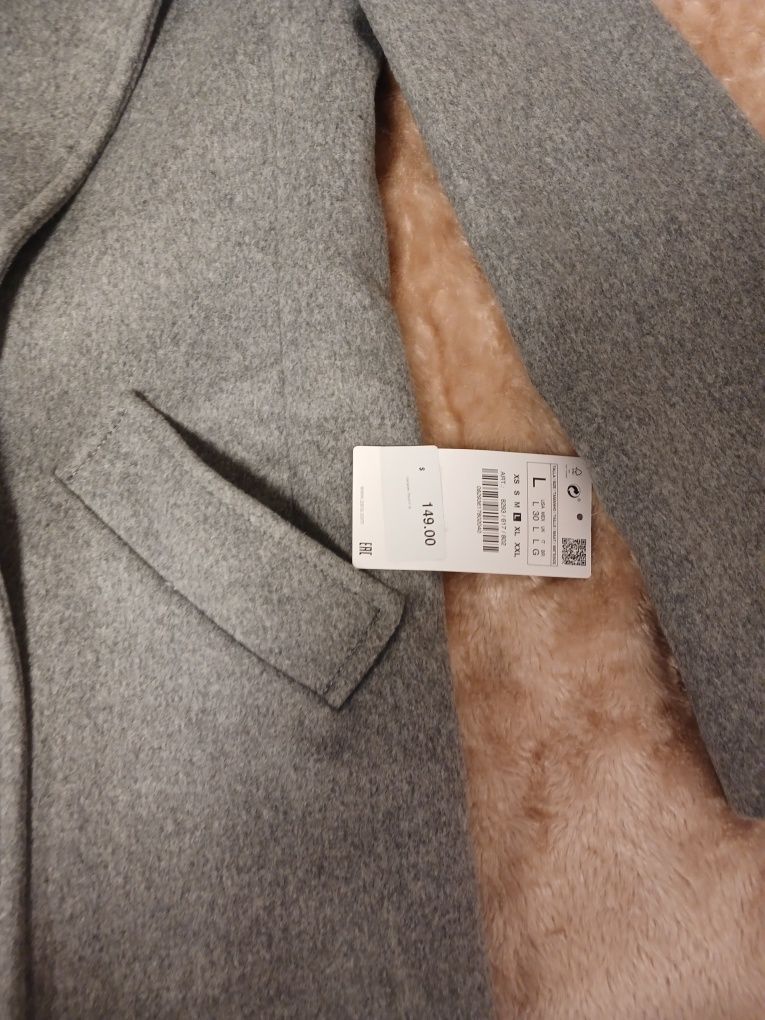 Пальто  оригінал ZARA,зара, р.L,нове