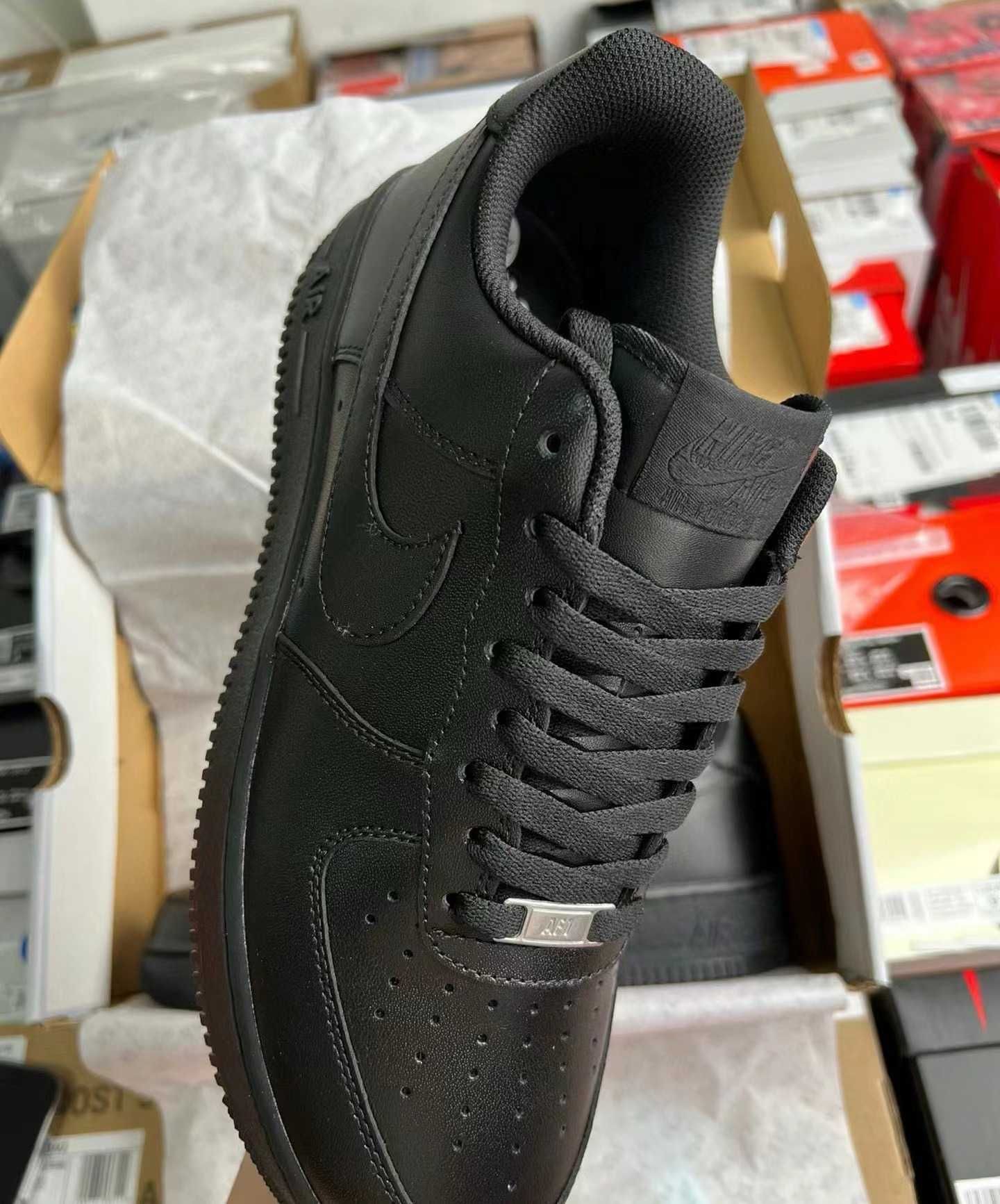 Nike Air Force 1 '07 Black 43