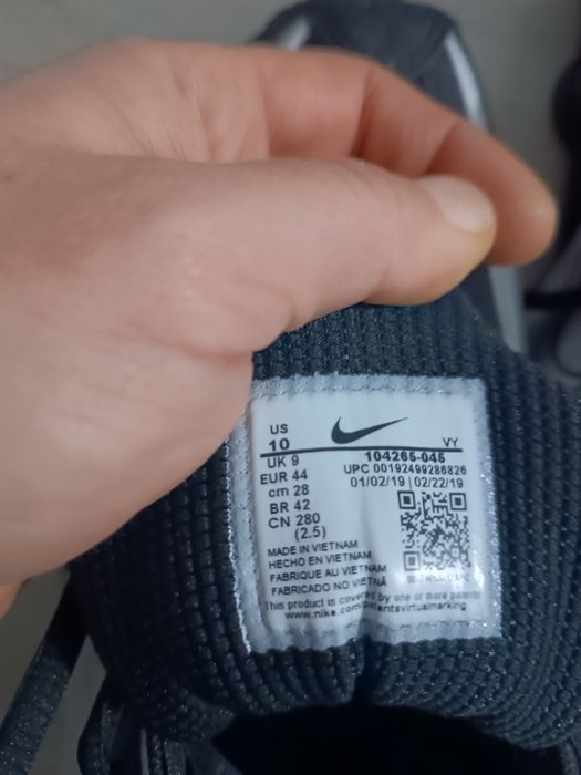 Nike Shox R4 нові