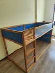 Cama KURA IKEA (Reversível) - Azul