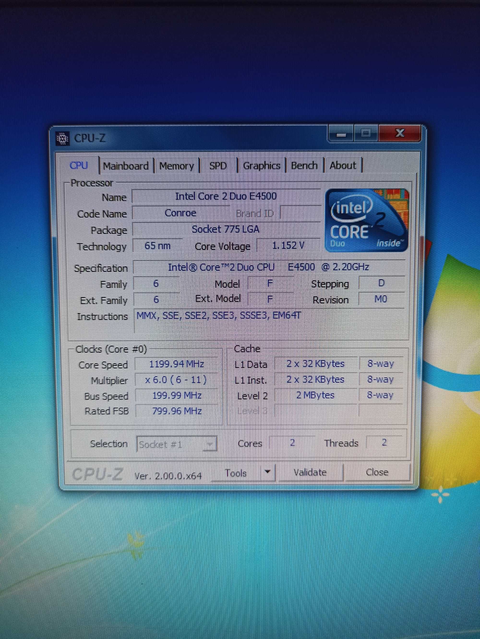 Zestaw, Komputer stacjonarny PC z monitorem 2x2,2GHz 8GB/DDR3 500gb