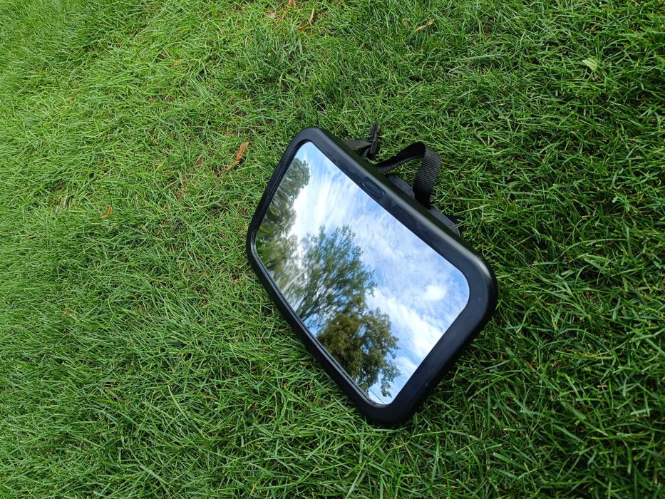 Nosidełko Joie, baza ISOFIX i lusterko