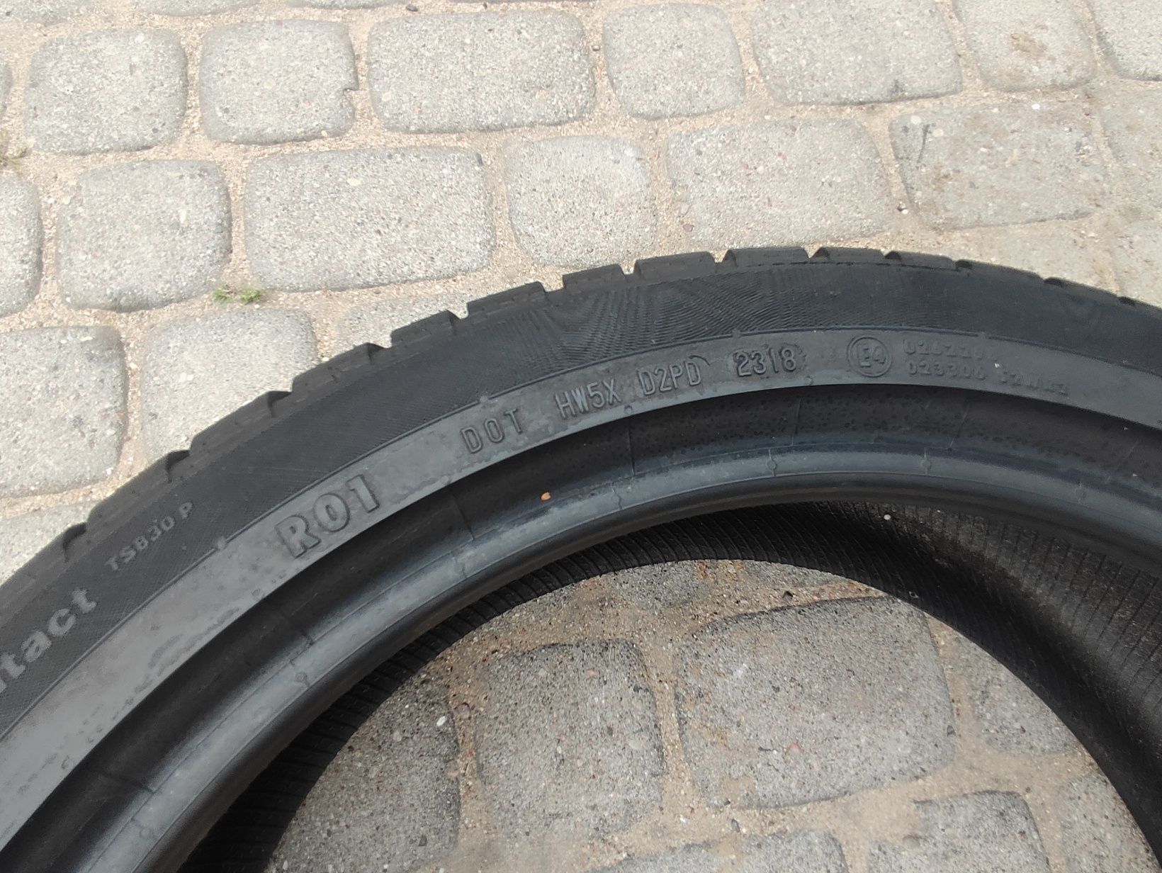 245.40.20 dwie opony zimowe Continental ContiWinterContact TS830P