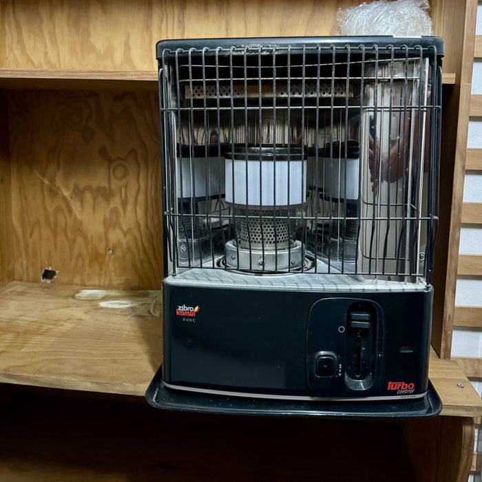 Aquecedor a querosene Zibro R419C + oferta 15 litros