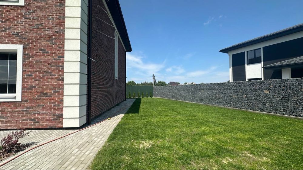 Продаж будинку з ремонтом у Крюківщині, закрите КМ, Газ