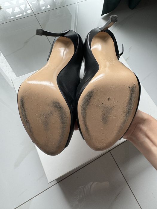 Босоніжки (босоножки) casadei