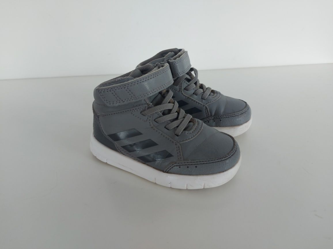 Buty dziecięce Adidas AltaSport Mid w rozmiarze 23