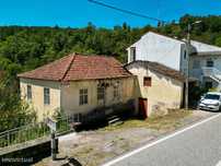 Moradia na aldeia do Portelo, Bragança