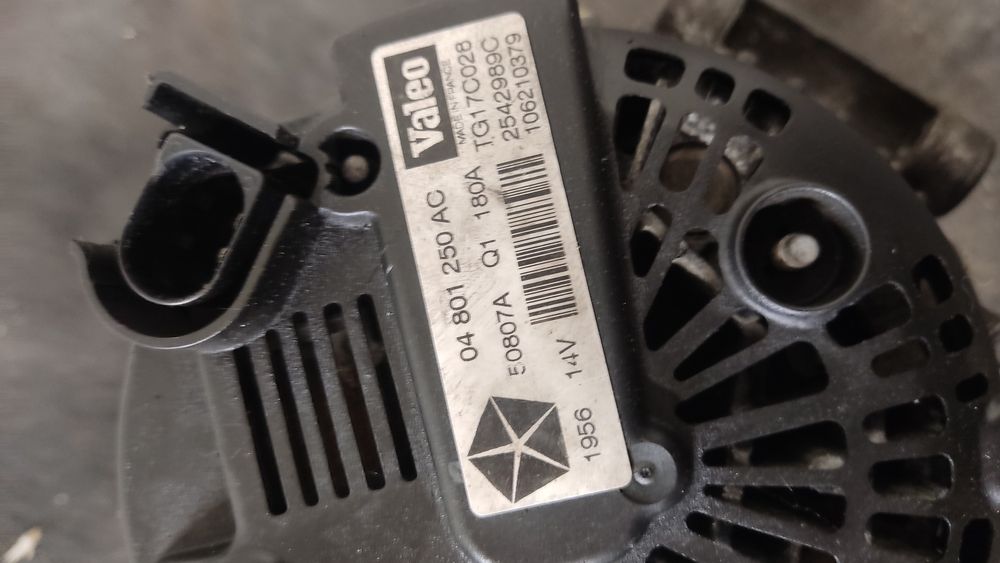 Alternator Jeep grand Cherokee wk 3.0 crdi 180V