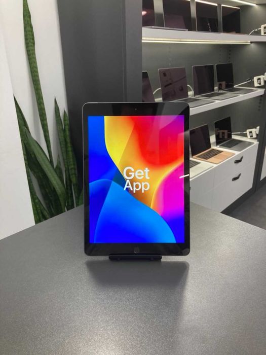 Планшет iPad 8 покоління 2020 Wi-Fi + LTE на 32 ГБ, ГАРАНТІЯ 84749