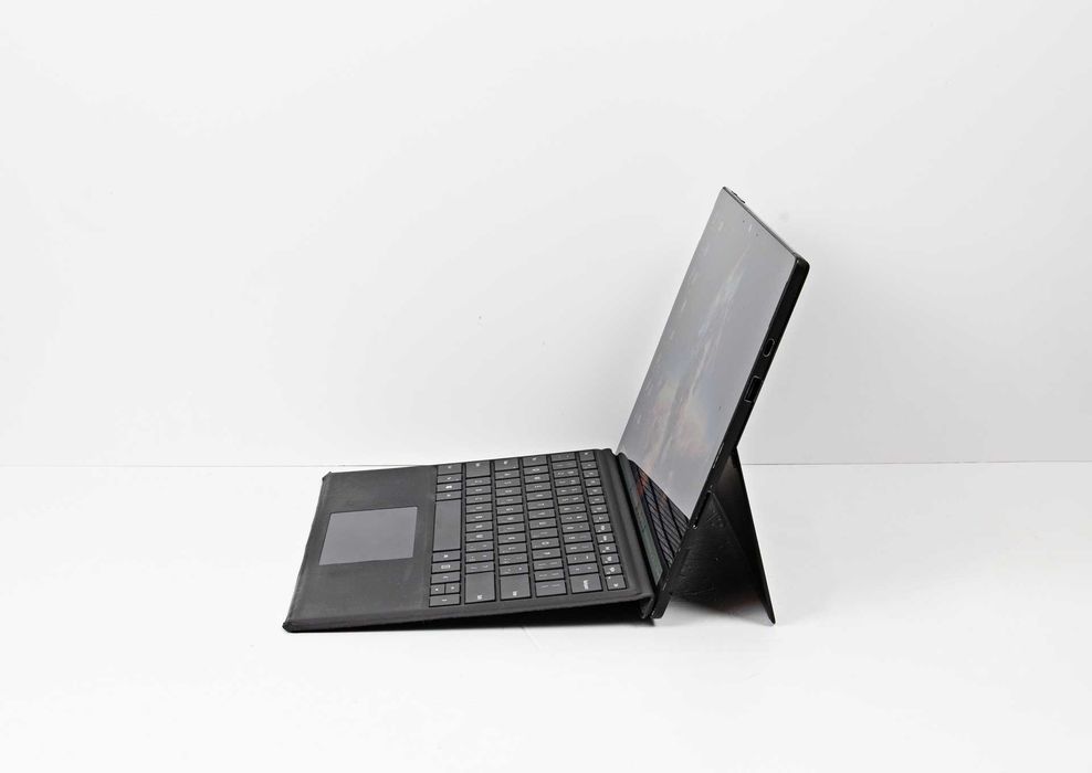 УЦІНКА! Microsoft Surface Pro 7 Core i5-1035G4/RAM 8/SSD 256 Gb/ 12,3"