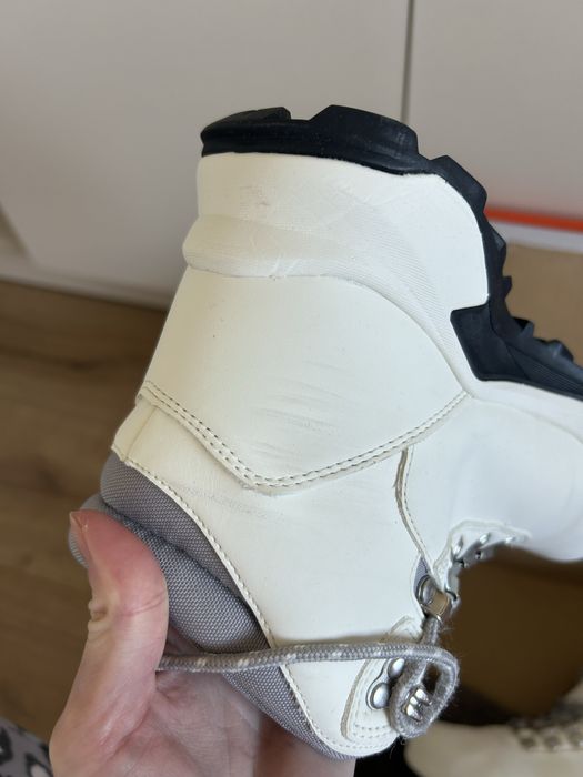 Черевики кросівки