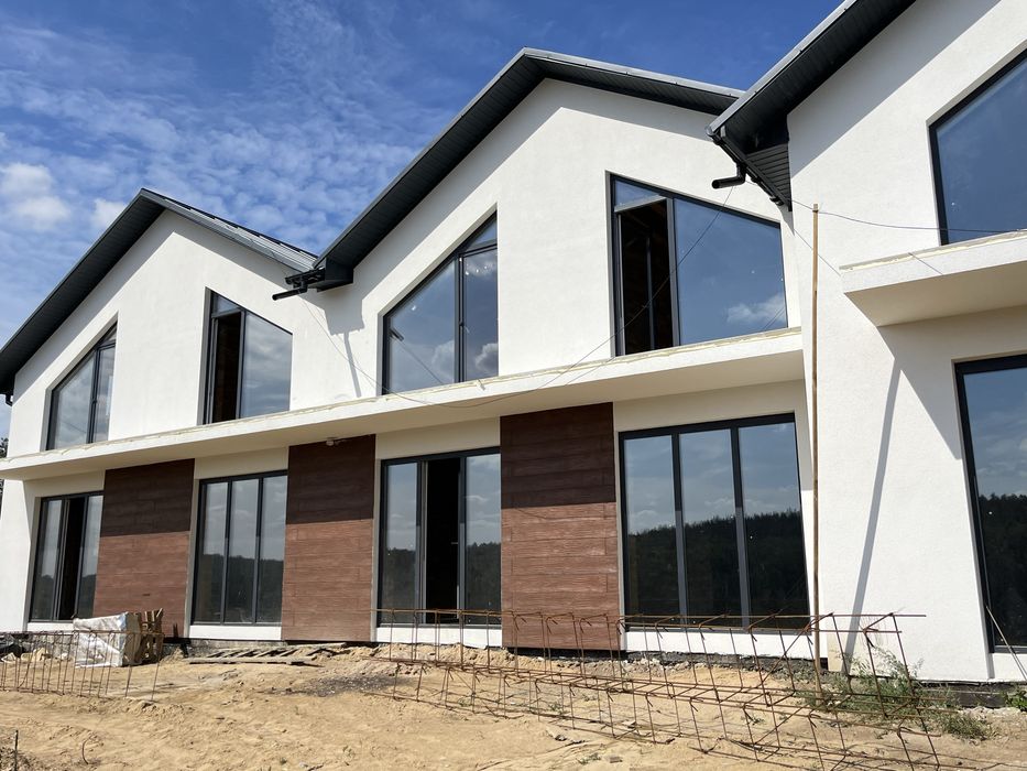 Котеджне містечко над Бугом, Продаж таунхаусу.