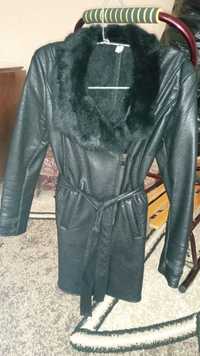 жіноче шкіряне пальто з натуральним хутром куртка плащ