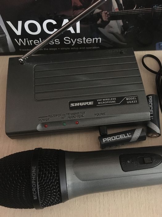 Радіомікрофон бездротовий SHURE UGX22