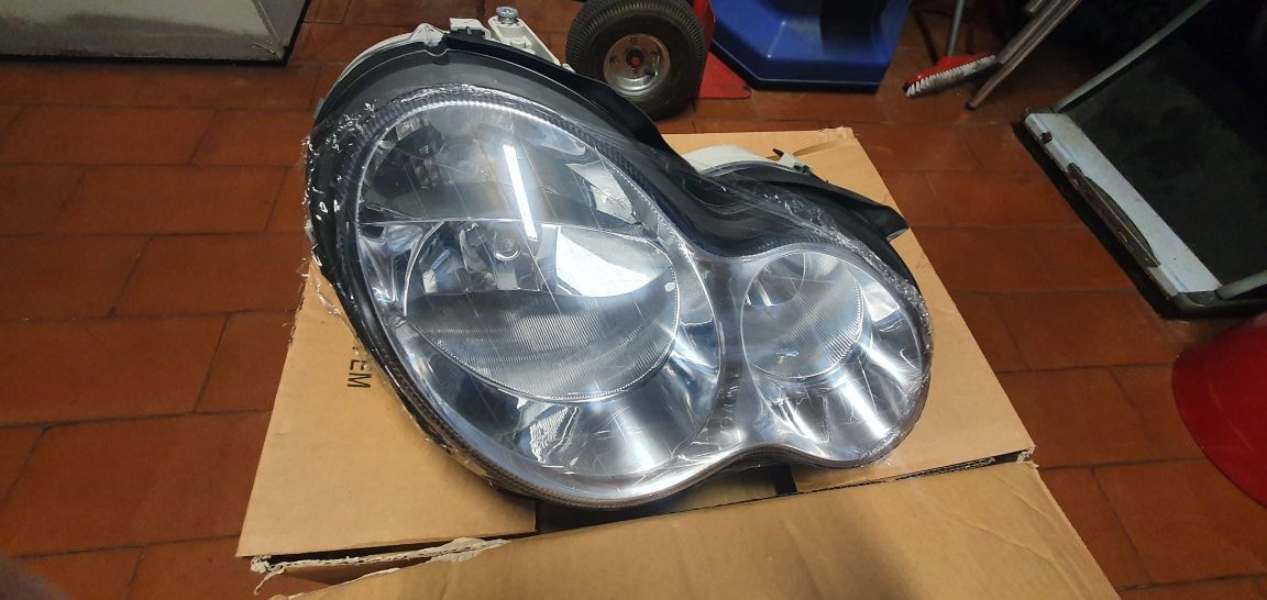 Farol mercedes w 203