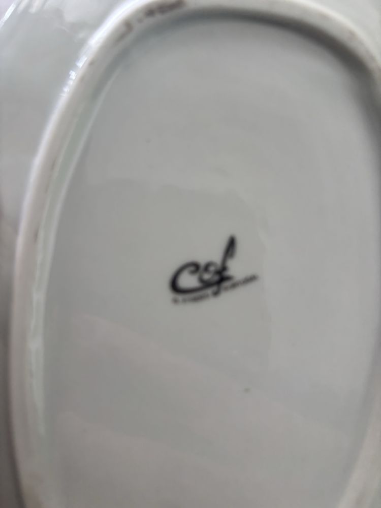 Terrina em porcelana