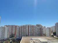 Apartamento T1+1 na Praia da Rocha