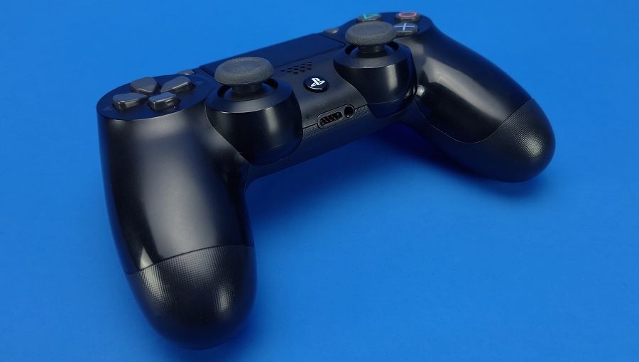 Sony Playstation Slim 500 з двома джойтиками( DualShock )