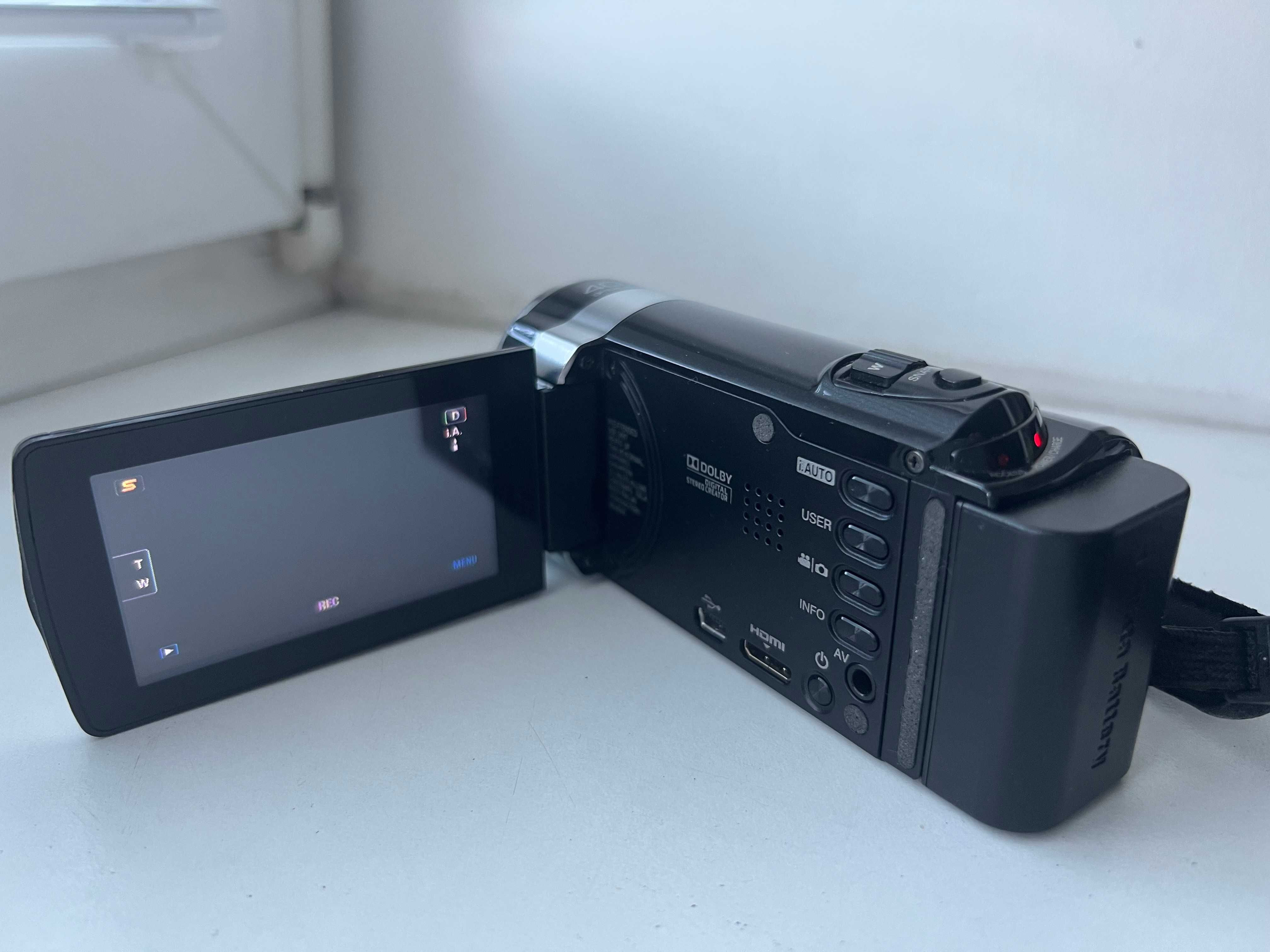 Відеокамера JVC GZ-HM445 Black