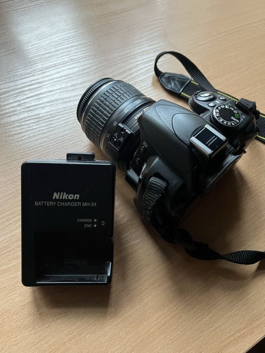 Nikon D3100 +ladowarka