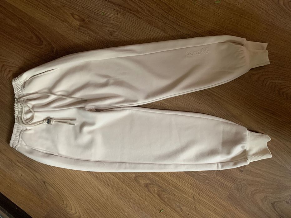 Теплі штани на дівчинку 10-11років Довжина 94 см