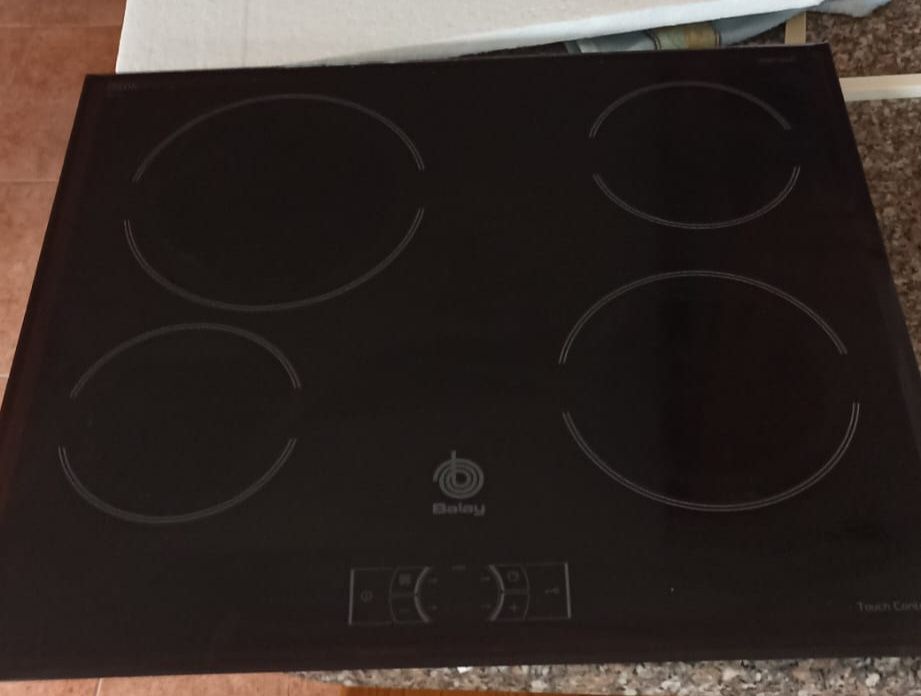 Placa vitrocerâmica Balay