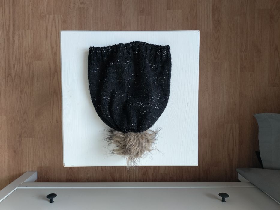 Czapka z pomponem dla dziewczynki