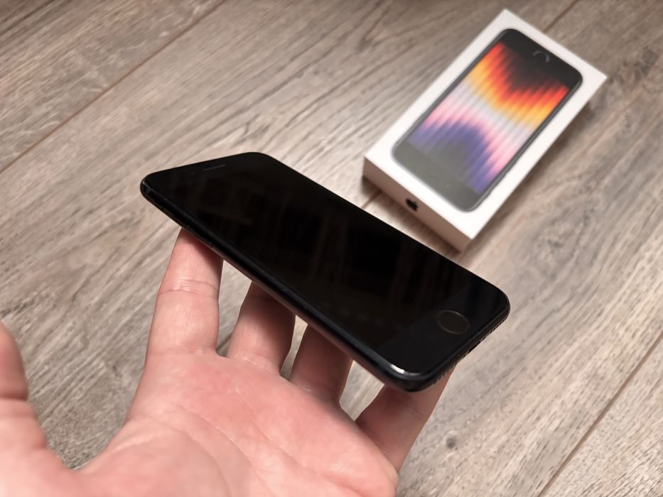 iPhone SE 2022 64gb Midnight