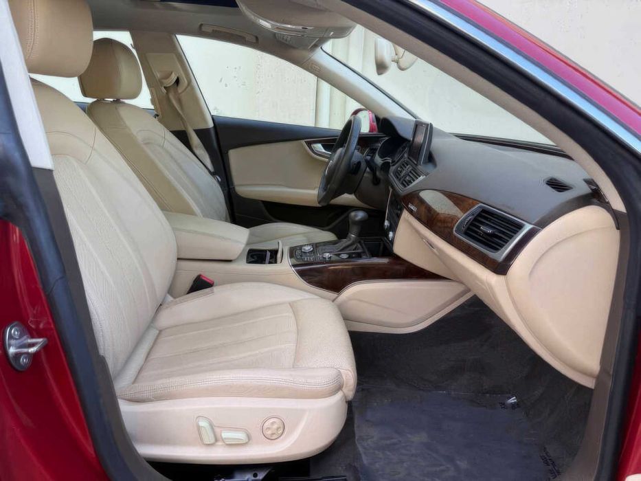 Audi A7      2013